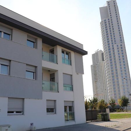 Foxxy Luxury Apartments Skopje Exterior foto