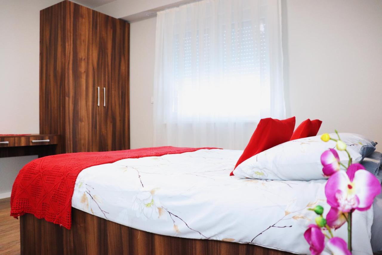 Foxxy Luxury Apartments Skopje Exterior foto